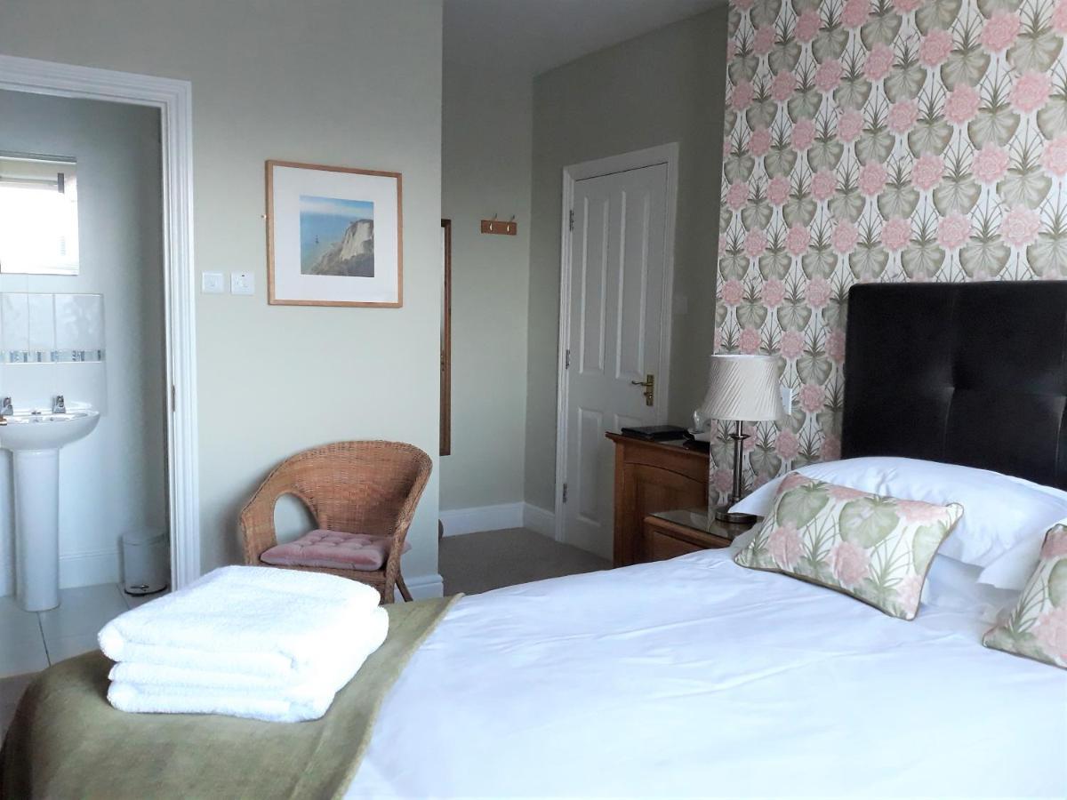 Breakers Bed And Breakfast Eastbourne Ngoại thất bức ảnh